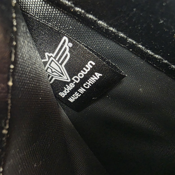 Deadpool Arms Crossed Pose Badge/Wade Vs Wade Marvel Comics Bi-fold Wallet - Picture 6 of 11